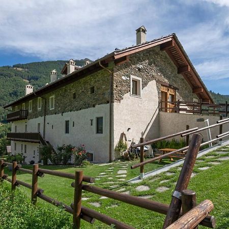 Maison Marcoz - Appartamenti Vacanze Этрубль Экстерьер фото