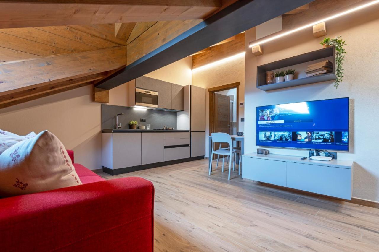 Maison Marcoz - Appartamenti Vacanze Этрубль Экстерьер фото