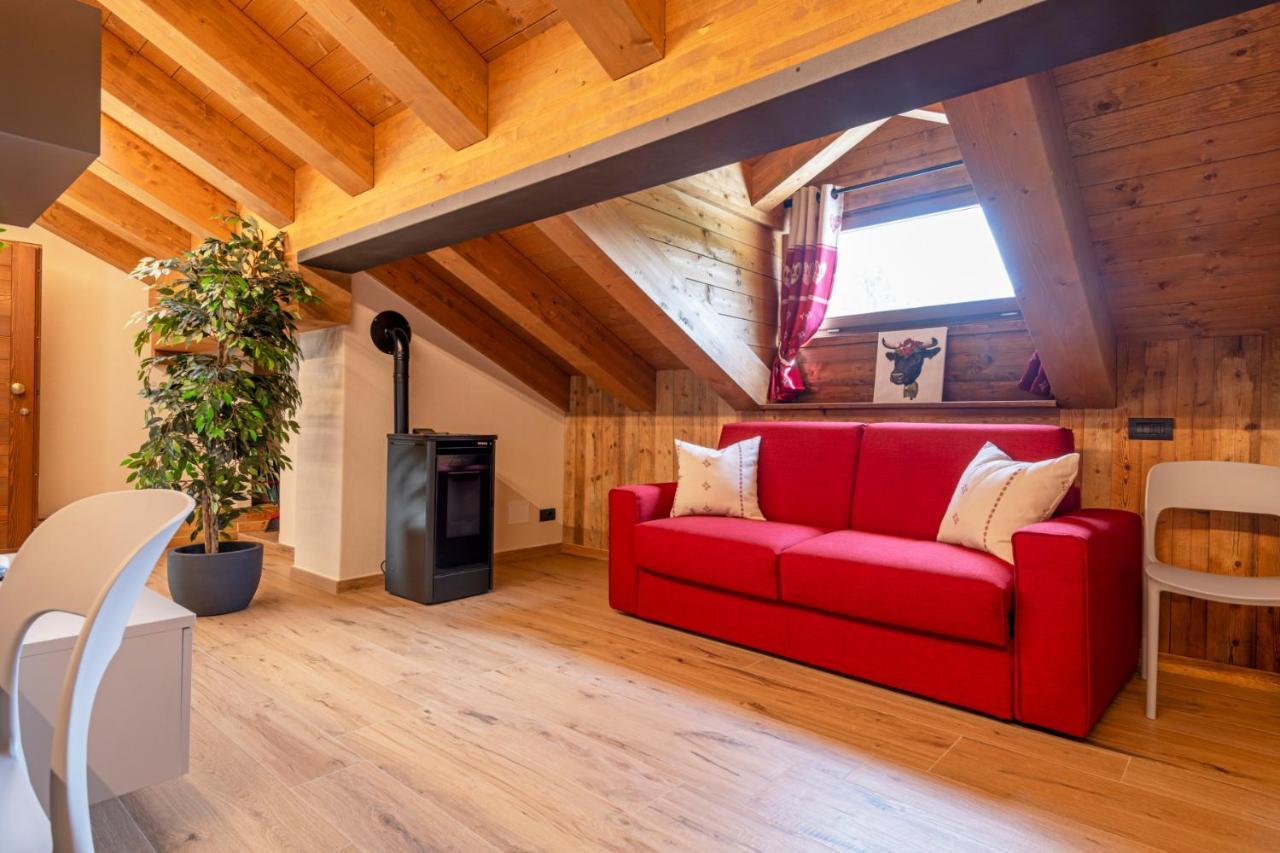Maison Marcoz - Appartamenti Vacanze Этрубль Экстерьер фото