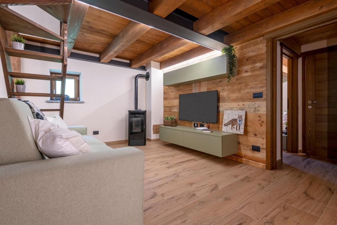 Maison Marcoz - Appartamenti Vacanze Этрубль Экстерьер фото